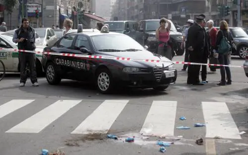Massacrata in strada con la mannaia