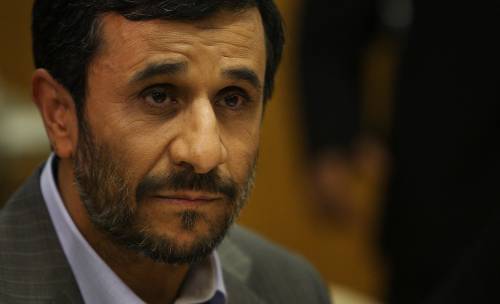 Ahmadinejad prova i missili per colpire Israele