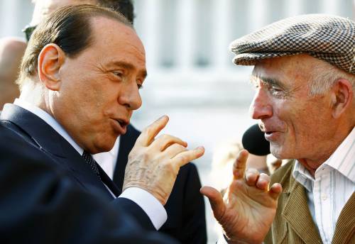 Berlusconi torna in Abruzzo: prime 500 case
