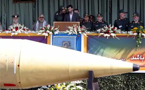 In un mazzo di carte i bombaroli di Teheran