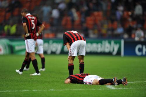 Disastro Milan: ko 1-0 
Juve soffre, ma pareggia