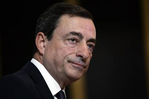 Draghi avverte le banche: "Rafforzare i capitali"
