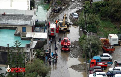 Messina, Bertolaso: 25 le vittime e 10 i dispersi 
"Ma non c'è nessuna speranza di trovarli vivi"