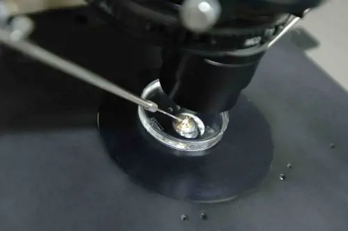 Fecondazione, meno gravidanze multiple