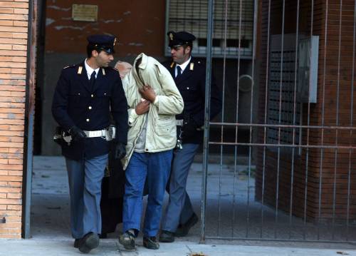 Milano: è caccia a  3 egiziani con 40 kg di nitrato