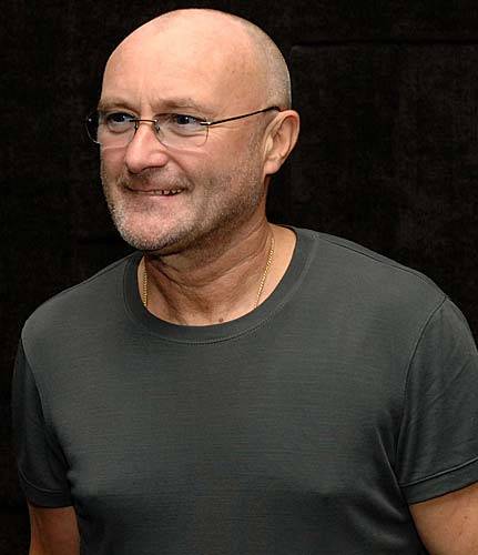 Phil Collins appende le bacchette 
(della batteria) al chiodo: farò il nonno