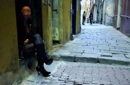 Lo «sceriffo» fallisce ancora Le prostitute dovevano sparire ora hanno anche il bodyguard
