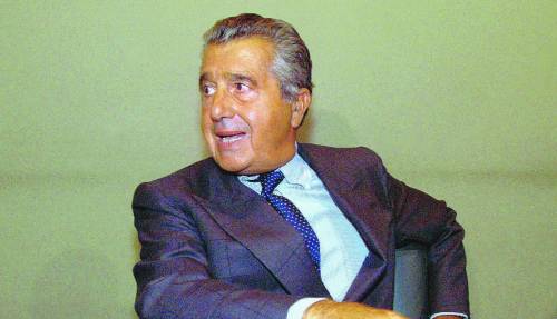 Fallita l’Opa, De Benedetti si tiene stretta M&C