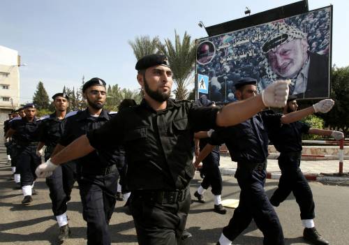 Gaza, Hamas all'Anp: 
"A gennaio niente voto"