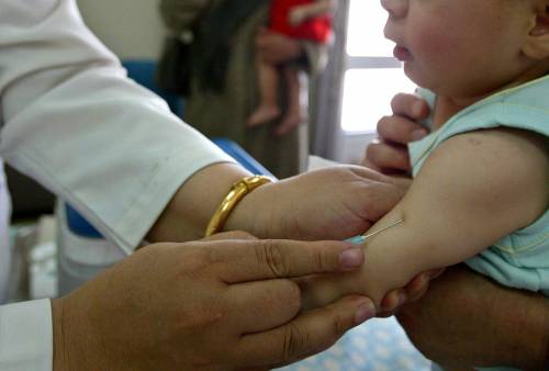 L'influenza A stronca 
una bimba di 11 anni 
I genitori: "Era sana"