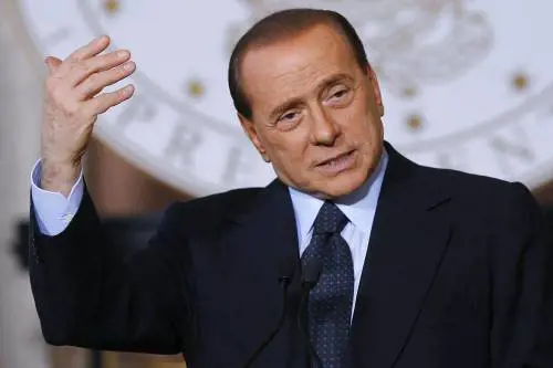 Il rientro di Silvio: al mio fianco solo i falchi