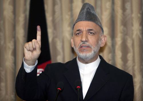 Karzai ai talebani: costruiamo la pace