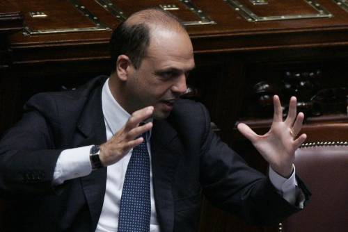 Caso Cucchi, Alfano: "Non doveva morire"