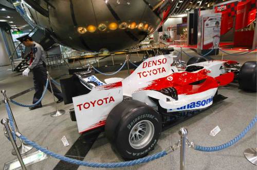 Toyota, addio alla F1 
"Non ci sono risorse"