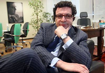 Il fondatore, il sindaco, l’industriale: è scattata la grande fuga dal Pd