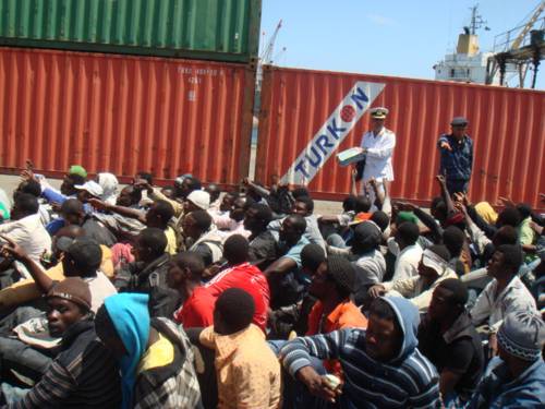 Australia: lite sull’isola dei deportati