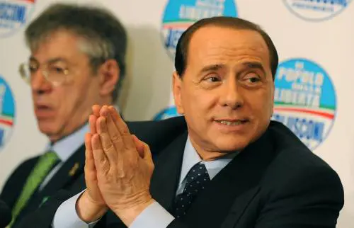 Giustizia, fiducia ai minimi. E Silvio va avanti