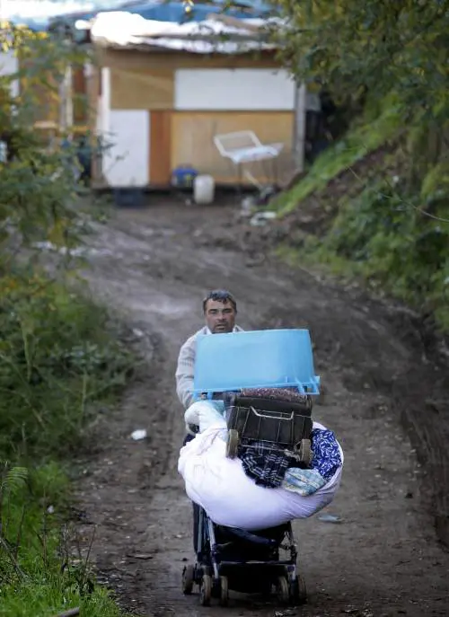 Il sindaco: «Lappello contiene cose false»