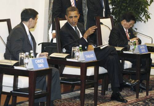 Clima, Obama: accordo in 2 fasi, protezionismo Usa e Cina divisi