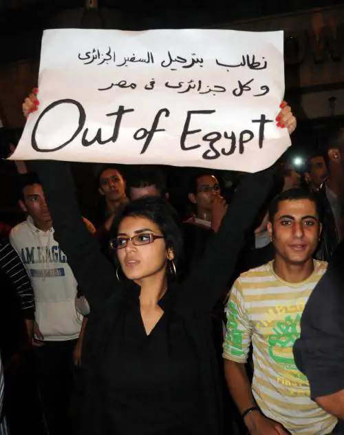 Altro che sport, il calcio è la guerra moderna