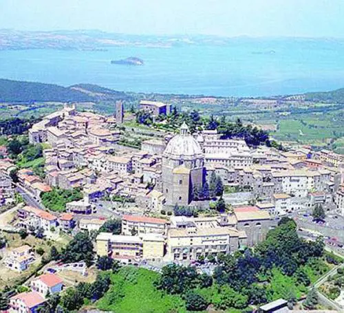 Giovane suicida in un convento di suore