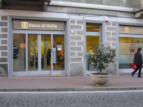 Spariti 2,5 milioni di euro 
In manette l'ex direttore 
di filiali gruppo Unicredit