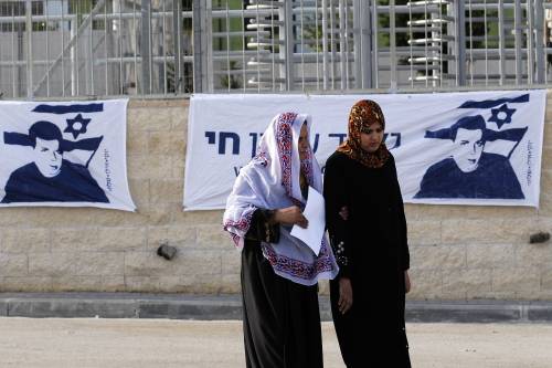 Shalit trasferito in Egitto 
Israele preme su Hamas: 
vogliamo subito risposte