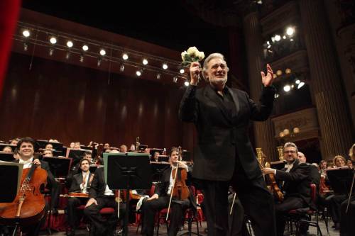 Domingo, un trionfo il galà per i quarant'anni di Scala