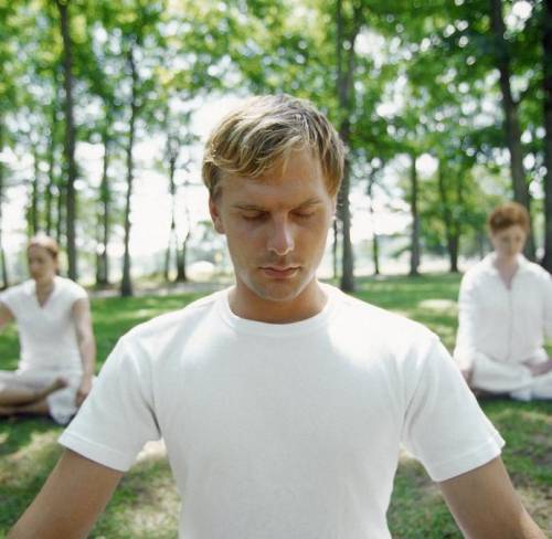 Bibbia, Budda e New Age: va di moda la fede mix