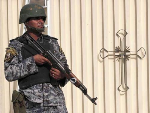 Iraq, cristiani nel mirino: attentati contro chiese, 4 morti