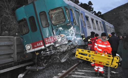 Incidente a Sassari 
Treno urta un masso 
Morto il macchinista