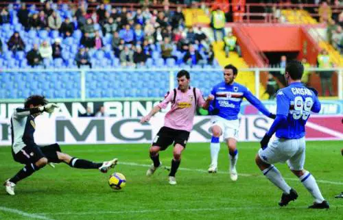 Lasse Poli-Cassano tiene a galla la Samp