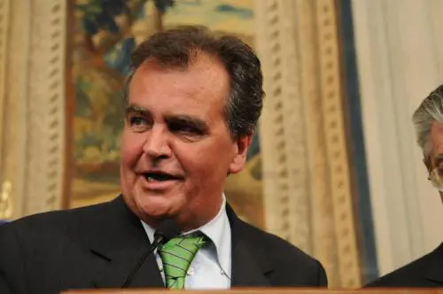 Tagli delle poltrone, 
anche Calderoli 
beffato dalla casta