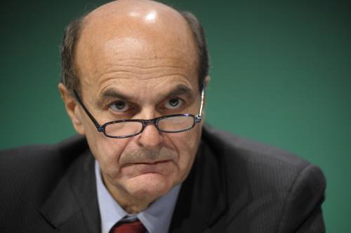 Processo breve, l'altolà di Bersani e dell'Anm 
Ma il governo prepara un dl: tecnici al lavoro