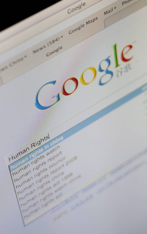 Google: niente filtri sul web in Cina 
Ora c'è il rischio di chiusura del sito