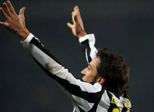 Diego e doppio Del Piero 
E Ferrara salva il posto