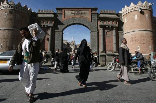 Yemen, gli ulema islamici: 
"Intervento straniero? 
Dovere il ricorso a jihad"