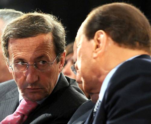 Il premier vede Fini: "Serve più concertazione" 
Patto sulle Regionali: bocciata la linea dell'Udc
