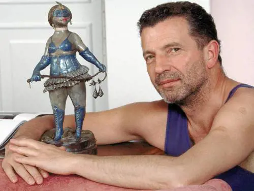 La conversione di Aldo Busi  Ora è diventato predicatore