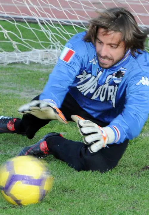 I tifosi a Palombo e Cassano: «Col Catania si deve vincere»