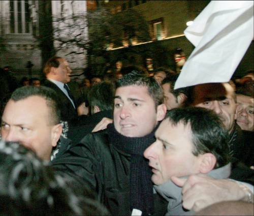 Milano, il pm manda la visita fiscale al premier