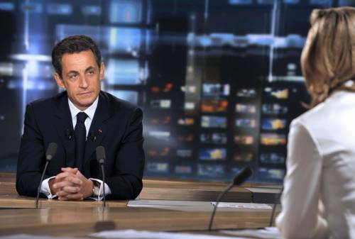 Sarkozy: sì ai rifugiati, ma i clandestini a casa