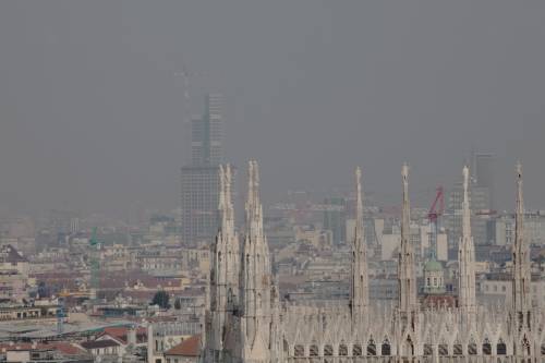 Smog, Formigoni: un milione di euro 
ai comuni per combatterlo