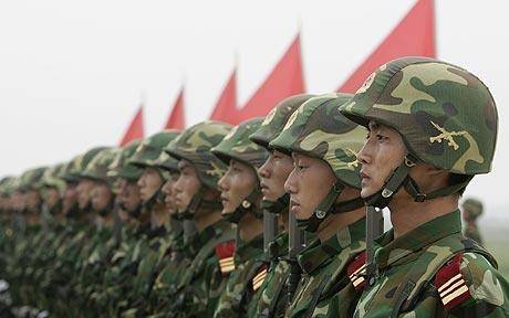 Pechino: "Rapporti  
a rischio con gli Usa 
Danno armi a Taiwan"