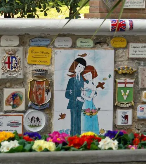 Lettere damore sul Muretto