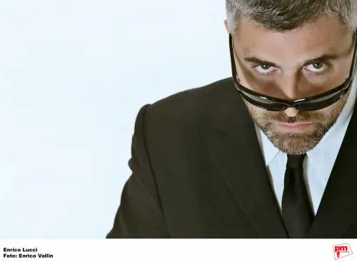Lucci è una iena: provate a intervistarlo...