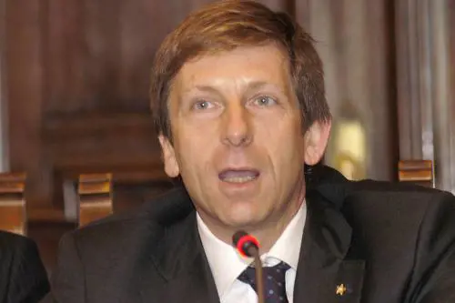 Caso Pennisi, spuntano tracce di altre tangenti