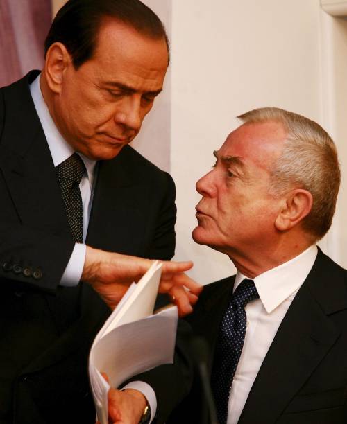 Berlusconi: "Giro di vite contro la corruzione"