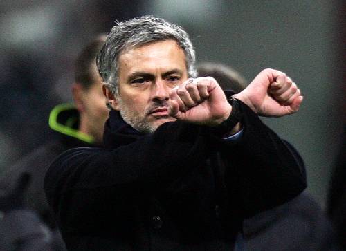 Stangata per Josè Mourinho: 
3 turni e 40mila euro di multa