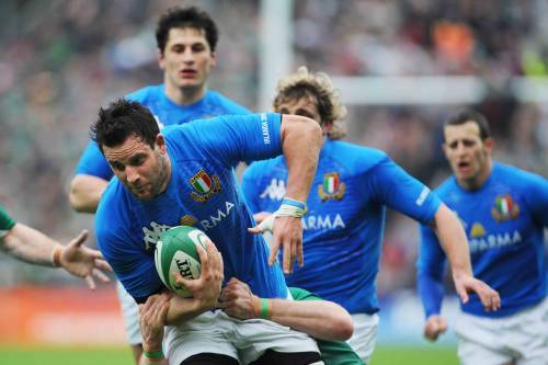 Rugby, stasera Italia-Scozia a Biella